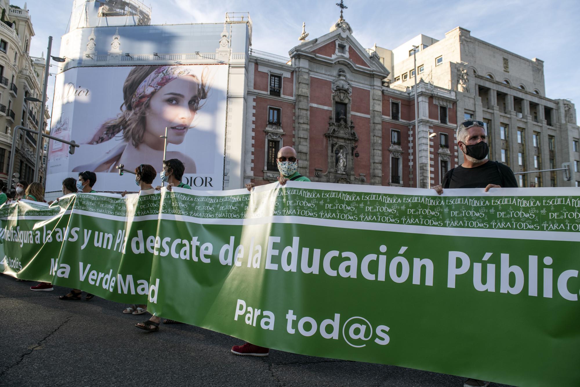 Madrid, Andalucía y Murcia vuelven al cole sin ratios “seguras” - 8